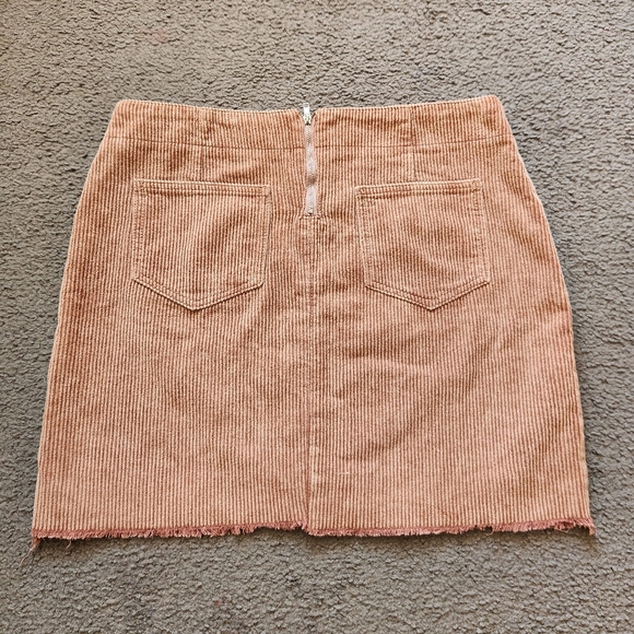 Y2K POL Skirt Women’s Large Beige Studs Micro Mini Bratz Embellished Raw Hem - Picture 3 of 6